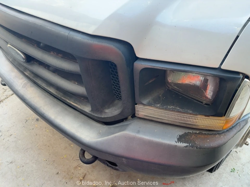 2005 Ford Super Duty 1st Gen - Image 2 of 12