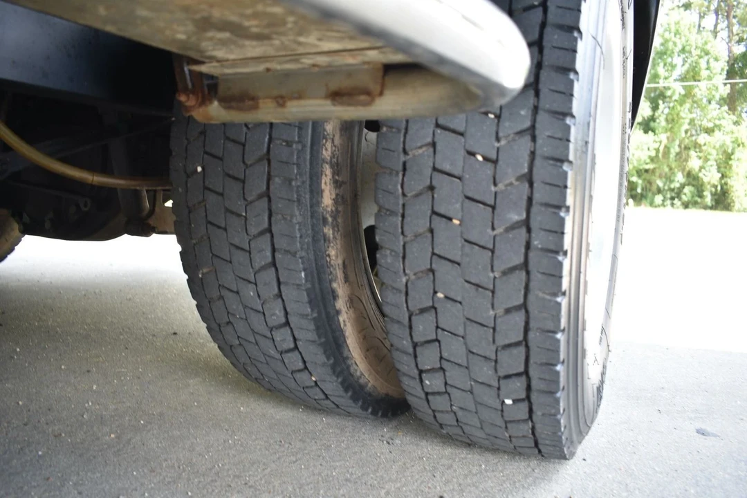 2005 Ford Super Duty 1st Gen - Image 21 of 21