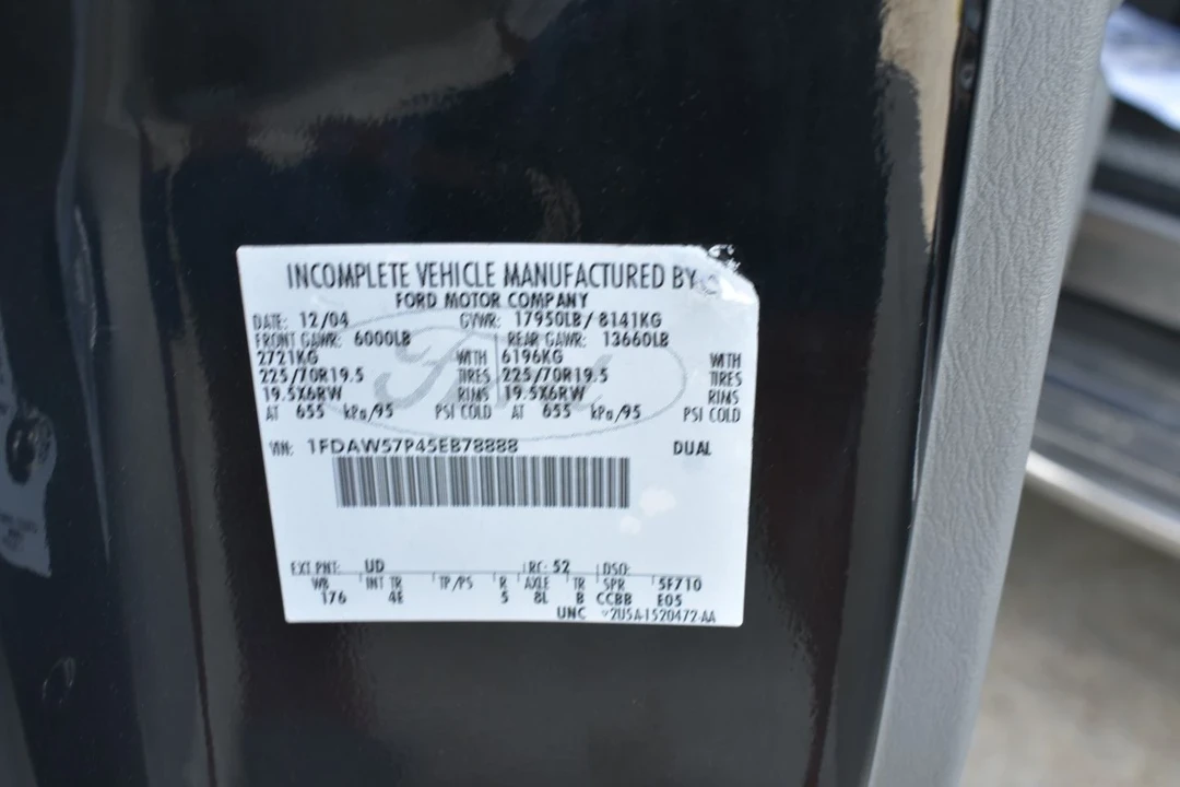 2005 Ford Super Duty 1st Gen - Image 19 of 21