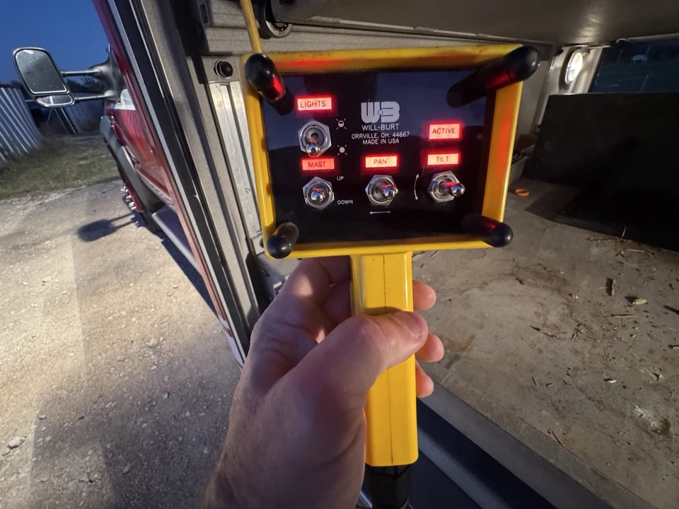 2005 Ford Super Duty 1st Gen - Image 19 of 21