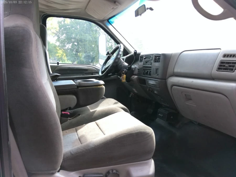 2005 Ford Super Duty 1st Gen - Image 7 of 13