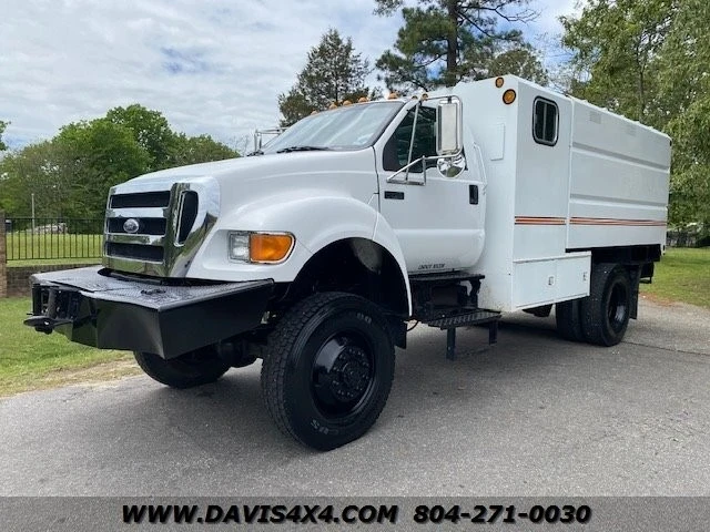 2005 Ford Super Duty 1st Gen - Image 2 of 12