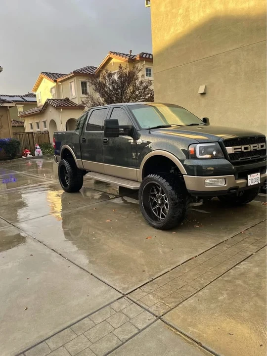 2005 Ford F-150 11th Gen - Image 4 of 4