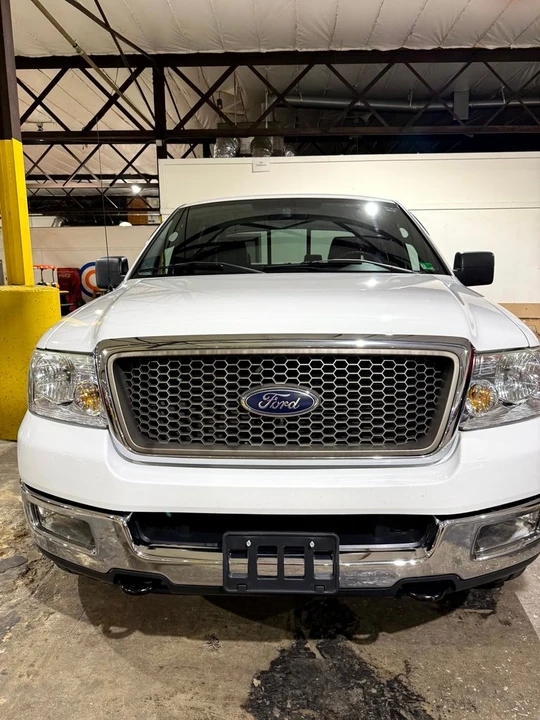 2005 Ford F-150 11th Gen - Image 2 of 19