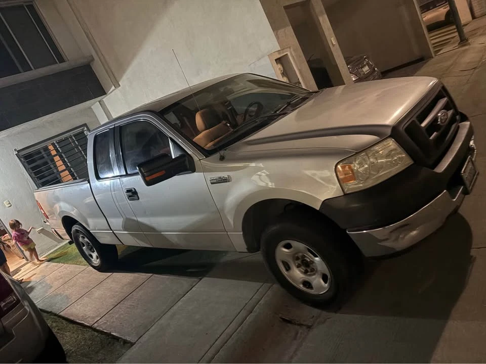 2005 Ford F-150 11th Gen - Image 3 of 3