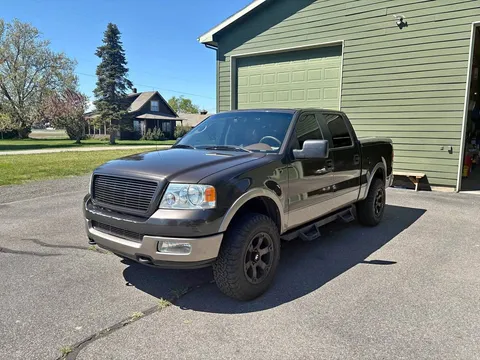 2005 Ford F150 SuperCrew Cab King Ranch 4D