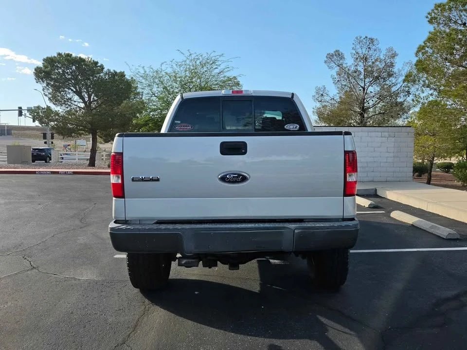 2005 Ford F-150 11th Gen - Image 2 of 8