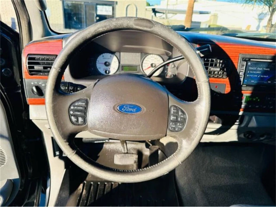 2005 Ford F-Series - Image 20 of 30