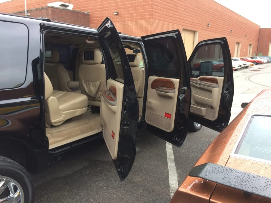 2005 Ford Super Duty 1st Gen - Image 2 of 10