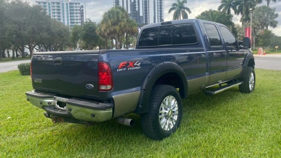 2005 Ford Super Duty 1st Gen - Image 3 of 13
