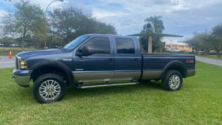 2005 Ford Super Duty 1st Gen - Image 11 of 13