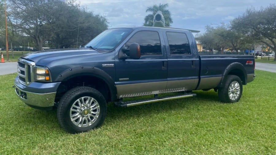 2005 Ford Super Duty 1st Gen - Image 12 of 13