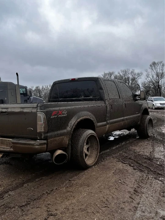 2005 Ford Super Duty 1st Gen - Image 8 of 9