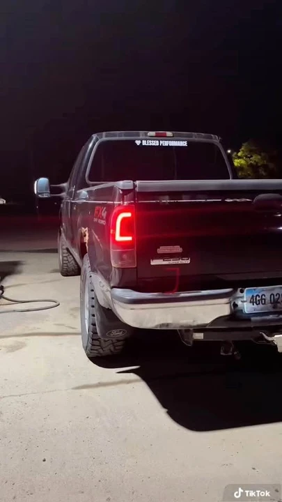 2005 Ford Super Duty 1st Gen - Image 4 of 9