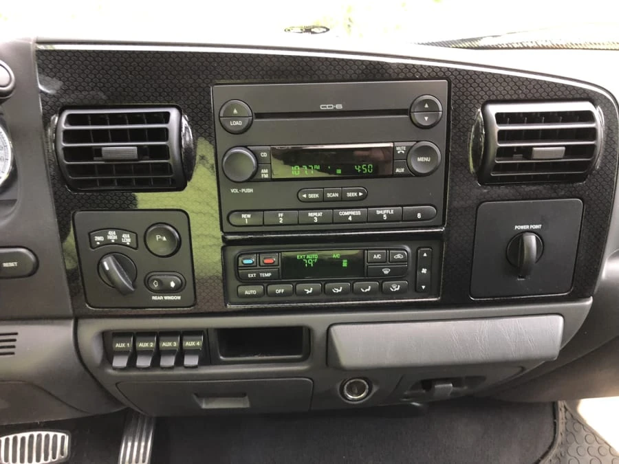 2005 Ford Super Duty 1st Gen - Image 16 of 31