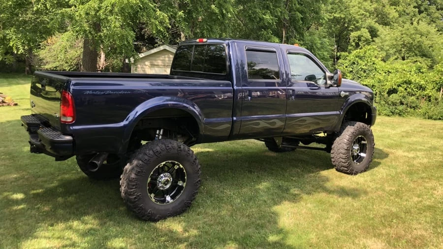 2005 Ford Super Duty 1st Gen - Image 2 of 31
