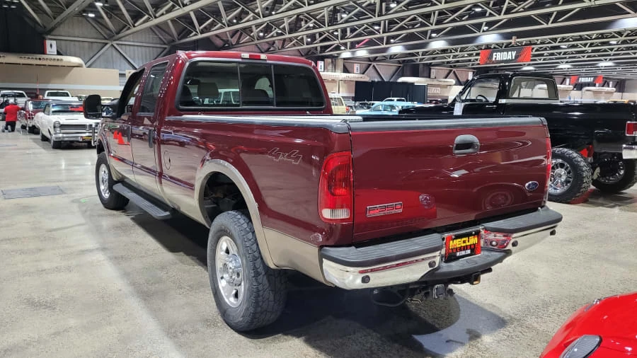 2005 Ford Super Duty 1st Gen - Image 2 of 4