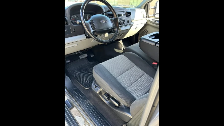 2005 Ford Super Duty 1st Gen - Image 7 of 10