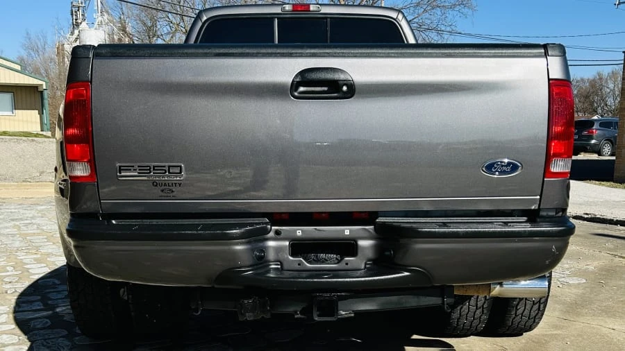2005 Ford Super Duty 1st Gen - Image 5 of 10