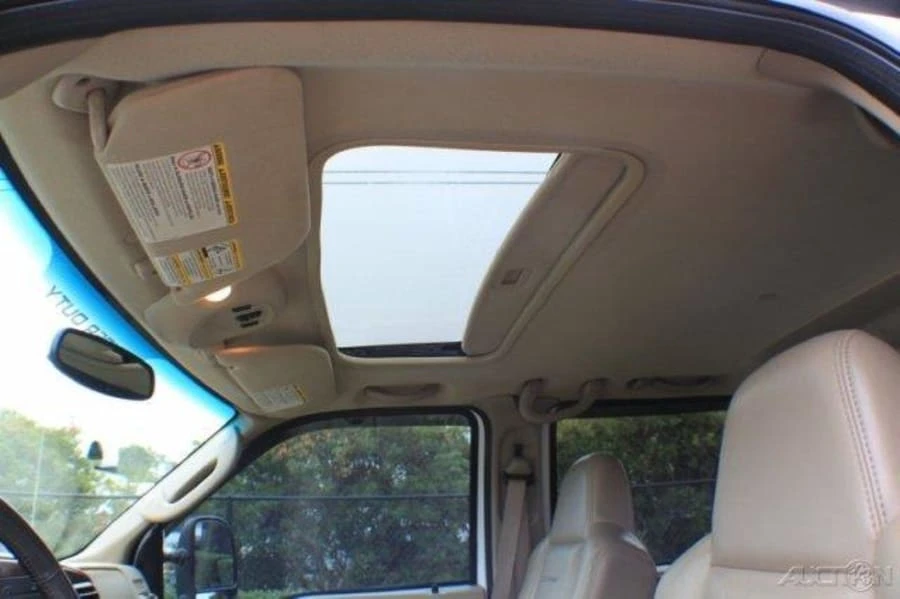 2005 Ford Super Duty 1st Gen - Image 6 of 7