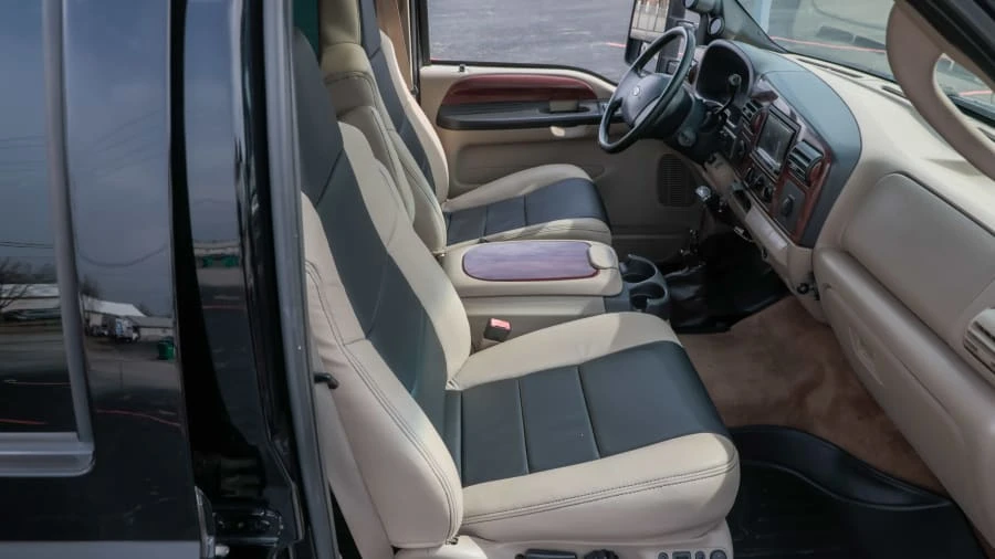 2005 Ford Super Duty 1st Gen - Image 5 of 20