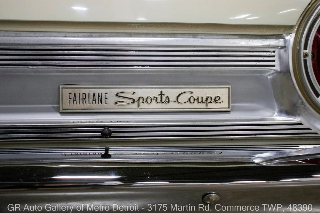 2005 Ford Fairlane - Image 26 of 31