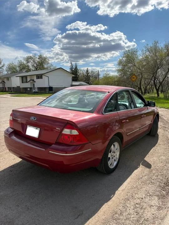 2005 Ford Five Hundred - Image 9 of 9