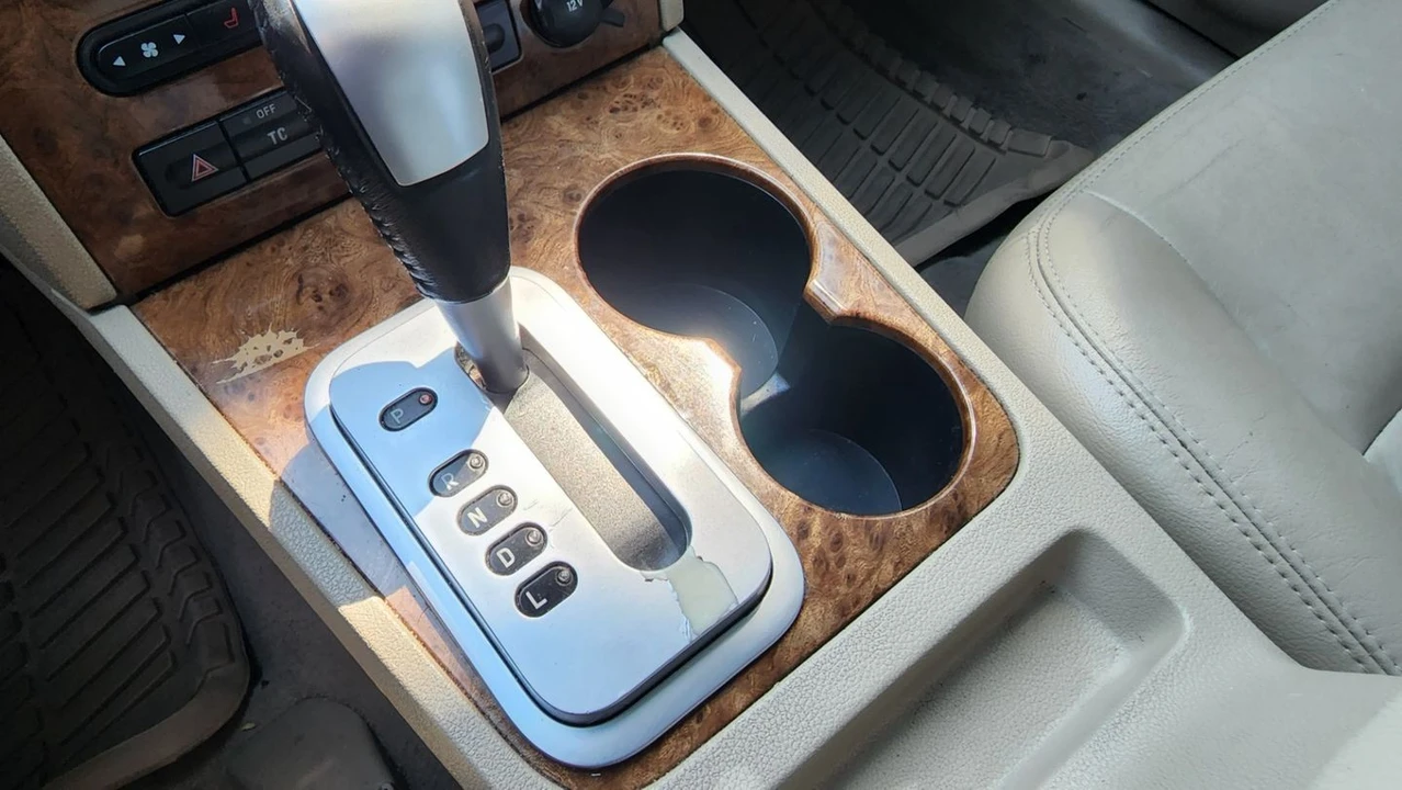 2005 Ford Five Hundred - Image 24 of 31