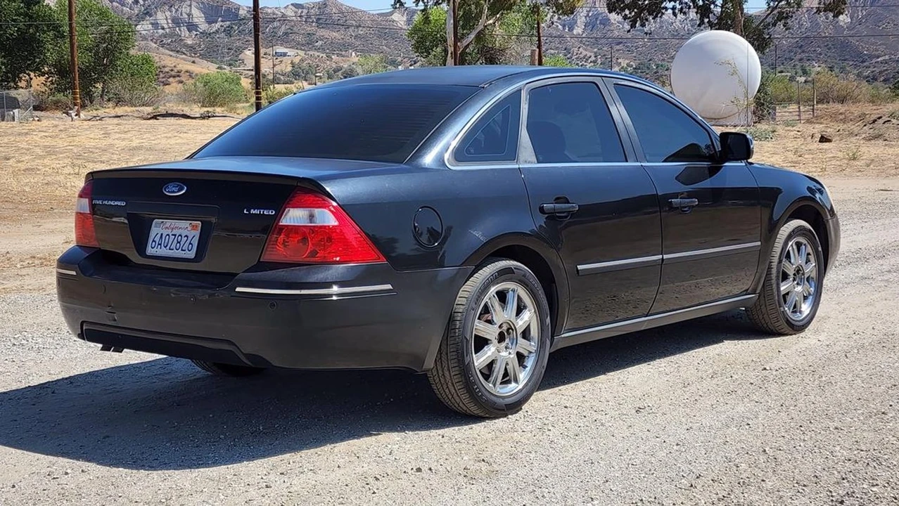 2005 Ford Five Hundred - Image 7 of 12