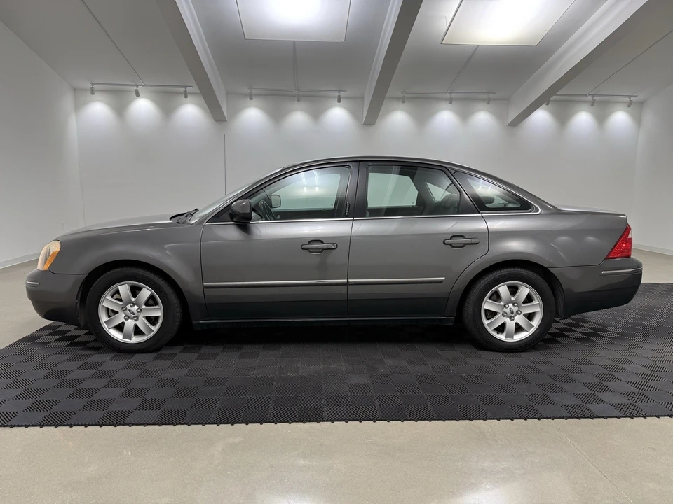 2005 Ford Five Hundred - Image 5 of 12