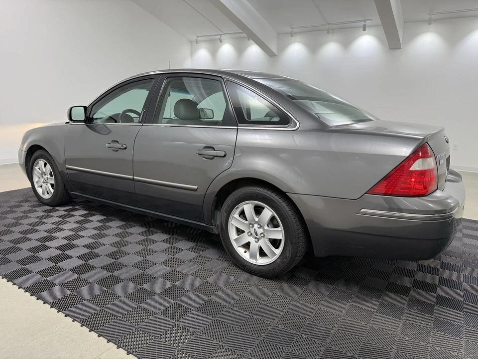 2005 Ford Five Hundred - Image 6 of 12