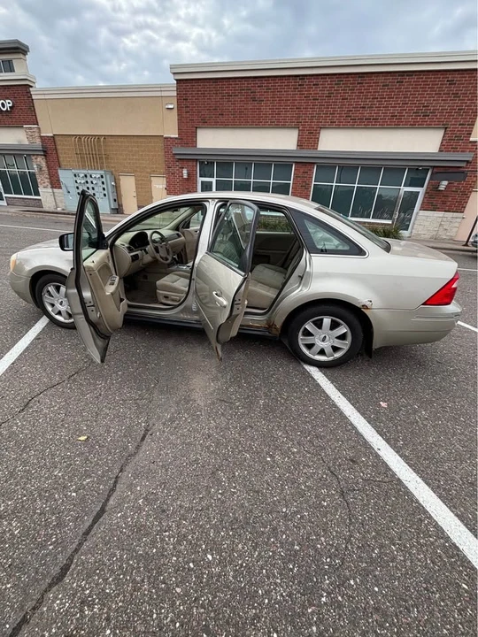 2005 Ford Five Hundred - Image 14 of 14