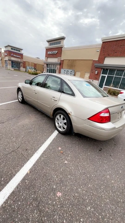 2005 Ford Five Hundred - Image 3 of 14