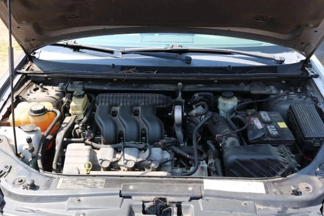 2005 Ford Five Hundred - Image 15 of 16