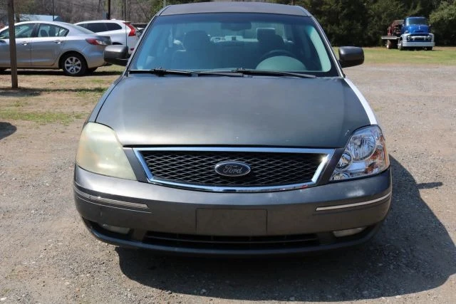 2005 Ford Five Hundred - Image 8 of 15