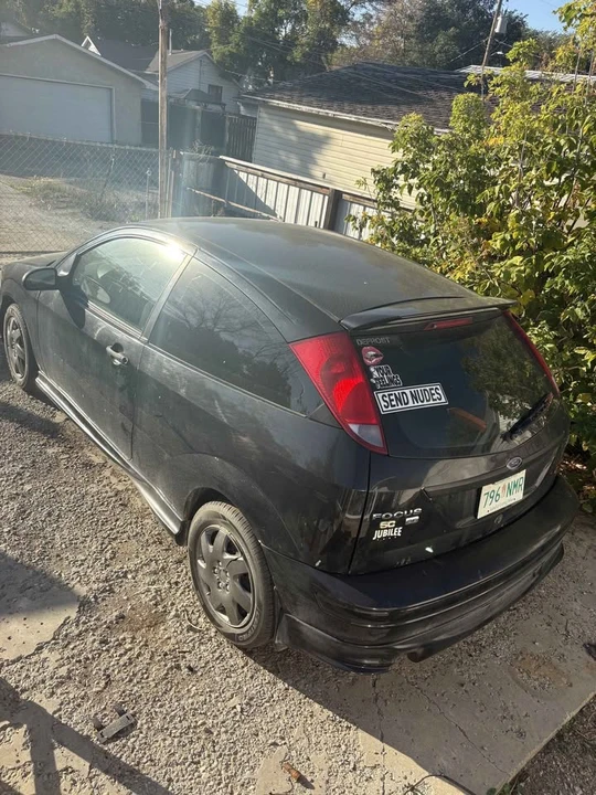 2005 Ford Focus 2nd Gen - Image 2 of 2