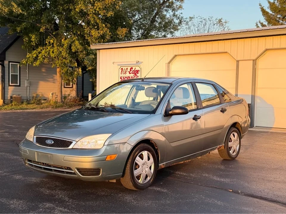 2005 Ford Focus 1st Gen - Image 3 of 10