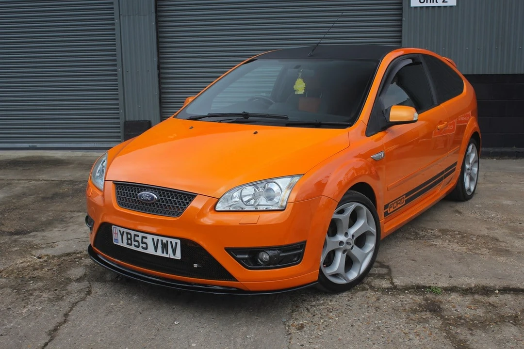 2005 Ford Focus 2nd Gen - Image 2 of 30