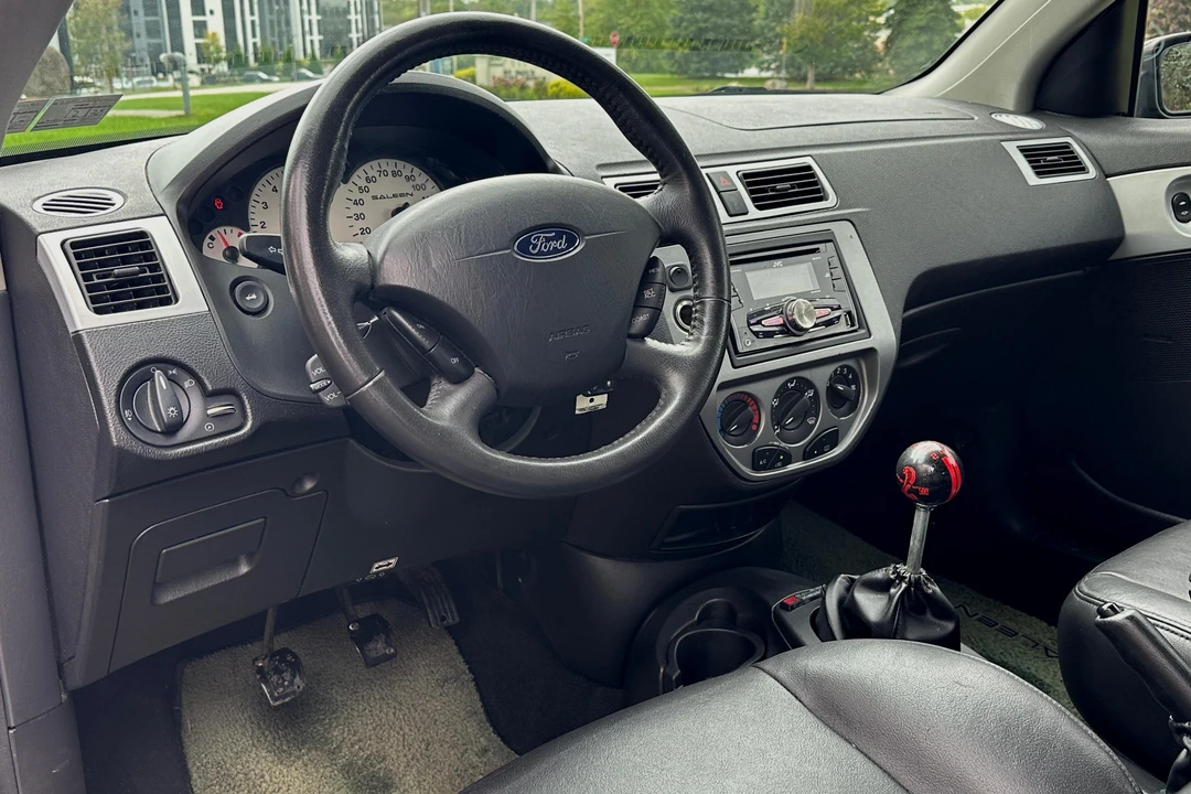 2005 Ford Focus 1st Gen - Image 24 of 31
