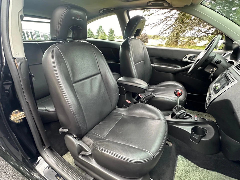 2005 Ford Focus 1st Gen - Image 31 of 31