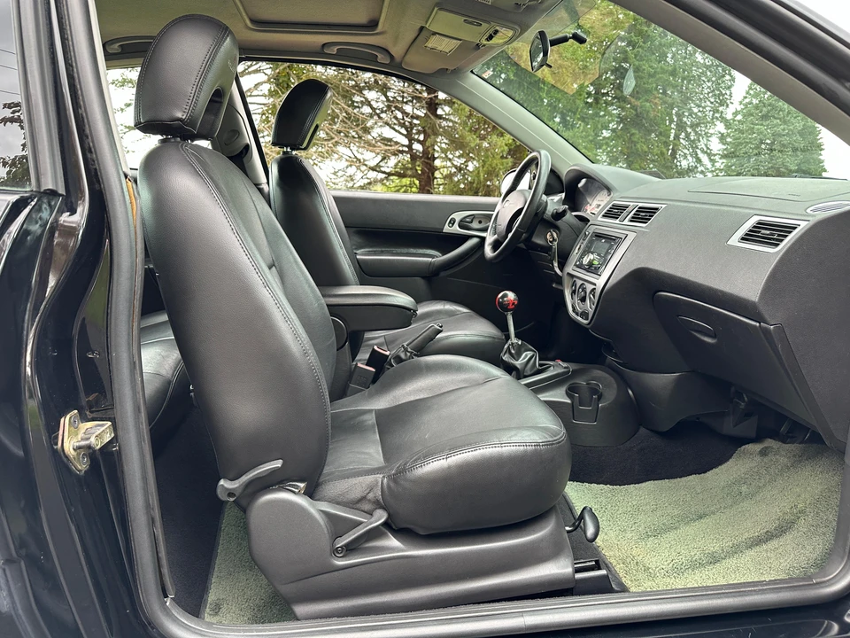2005 Ford Focus 1st Gen - Image 30 of 31