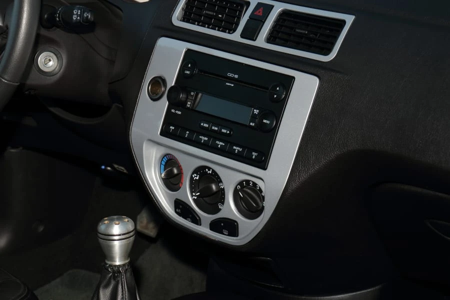 2005 Ford Focus 1st Gen - Image 27 of 31