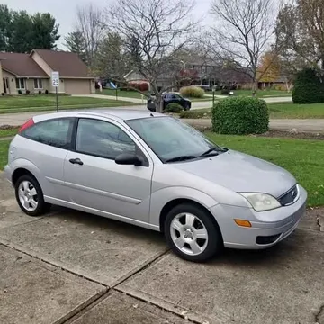 2005 Ford Focus ZX3
