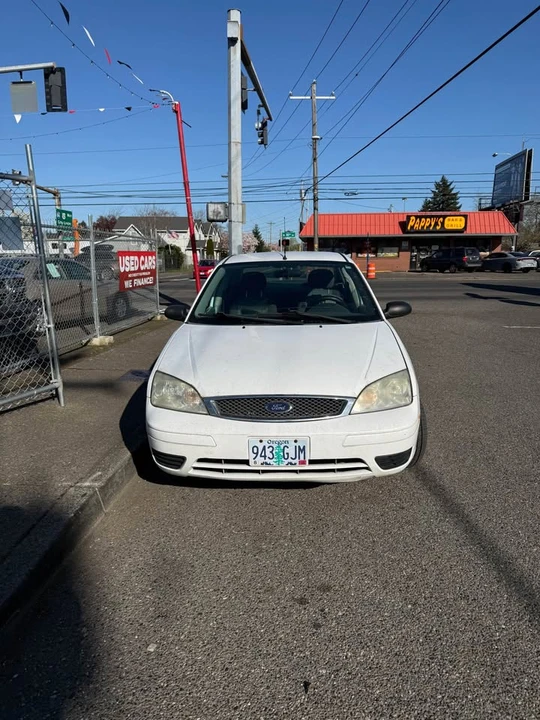 2005 Ford Focus 2nd Gen - Image 2 of 6