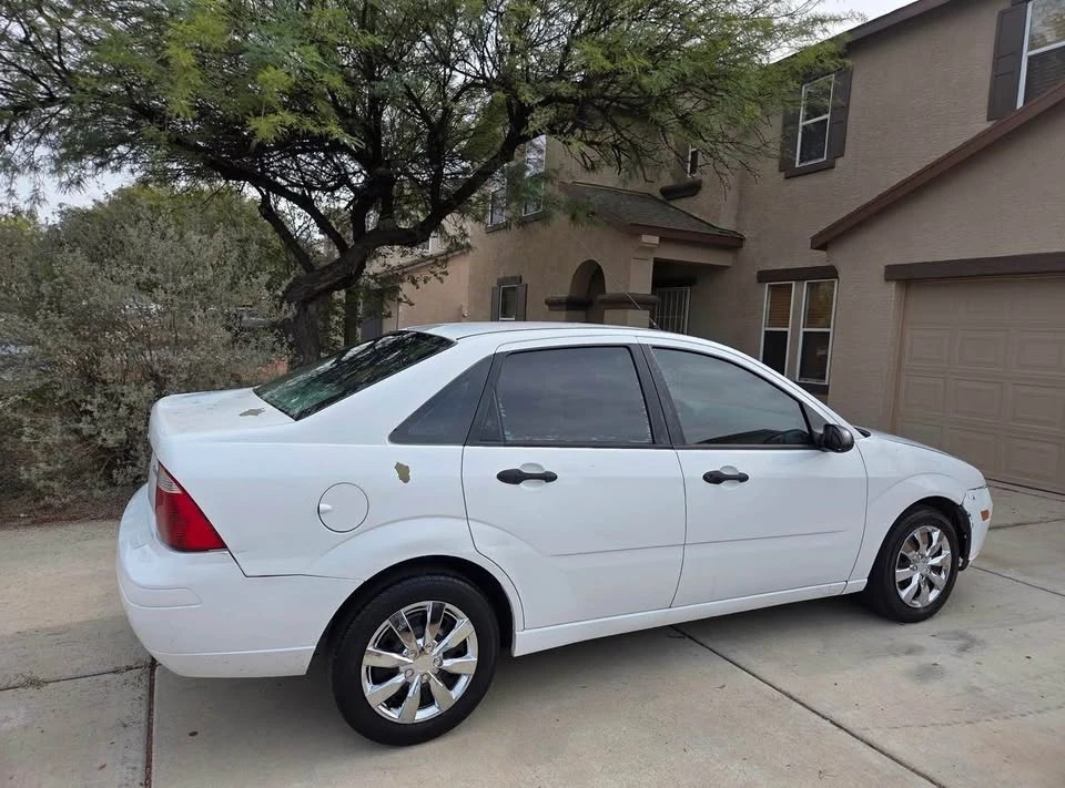 2005 Ford Focus 2nd Gen - Image 4 of 9
