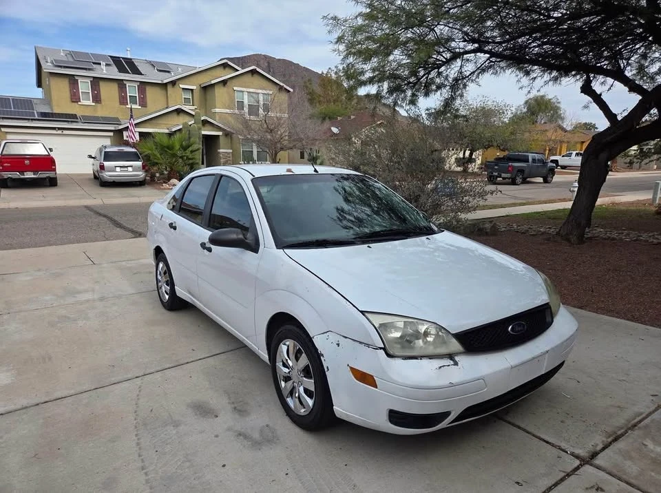 2005 Ford Focus 2nd Gen - Image 6 of 9