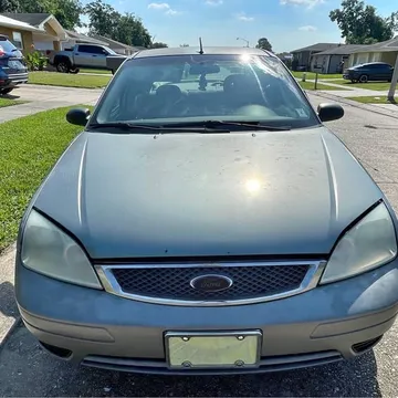 2005 Ford Focus ZX4 SE Sedan 4D