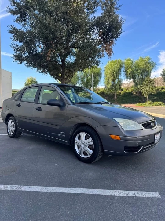 2005 Ford Focus 1st Gen - Image 5 of 9