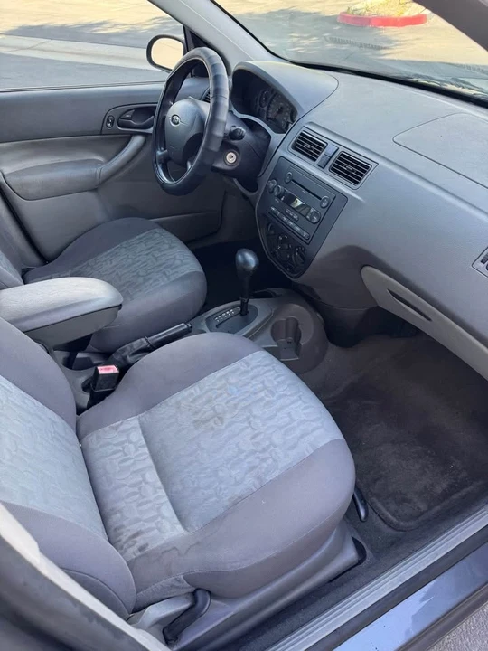 2005 Ford Focus 1st Gen - Image 9 of 9