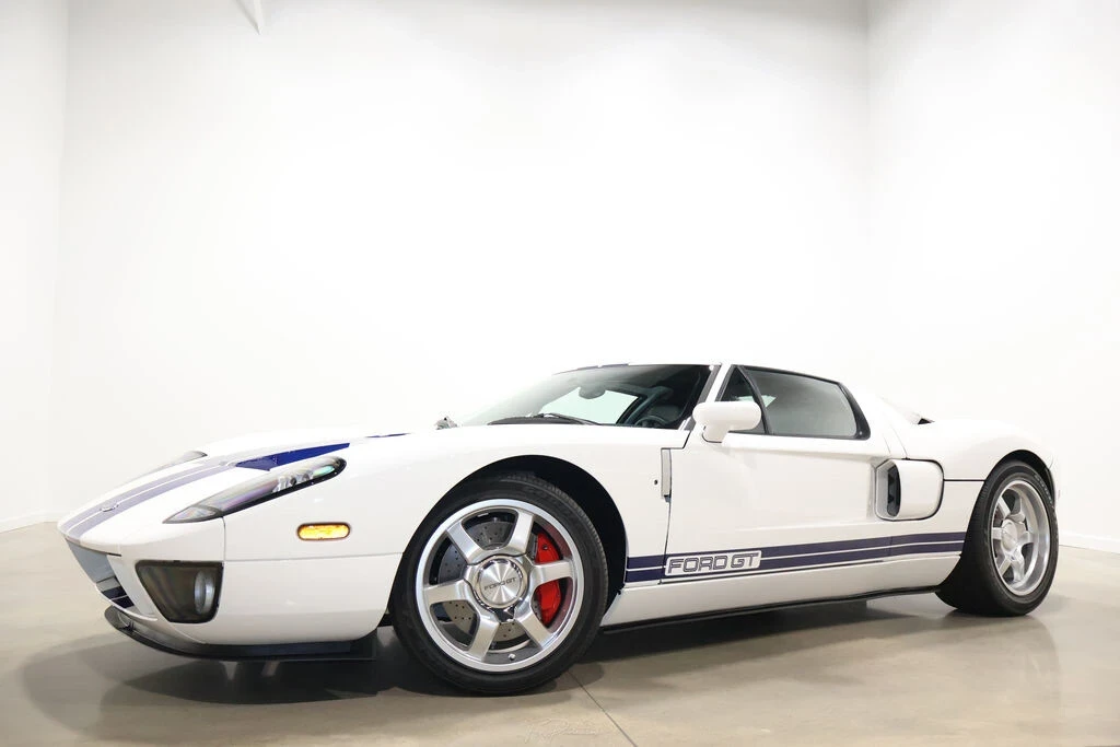 2005 Ford GT 1st Gen - Image 2 of 21